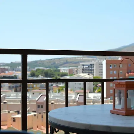 Holiday Avenida De Los Manantiales 公寓 托雷莫利诺斯